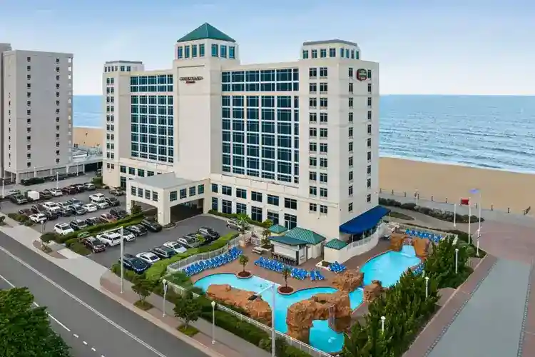 Courtyard Virginia Beach Oceanfront / North 37th Street, North Virginia Beach : -40% 白天-Dayuse.com